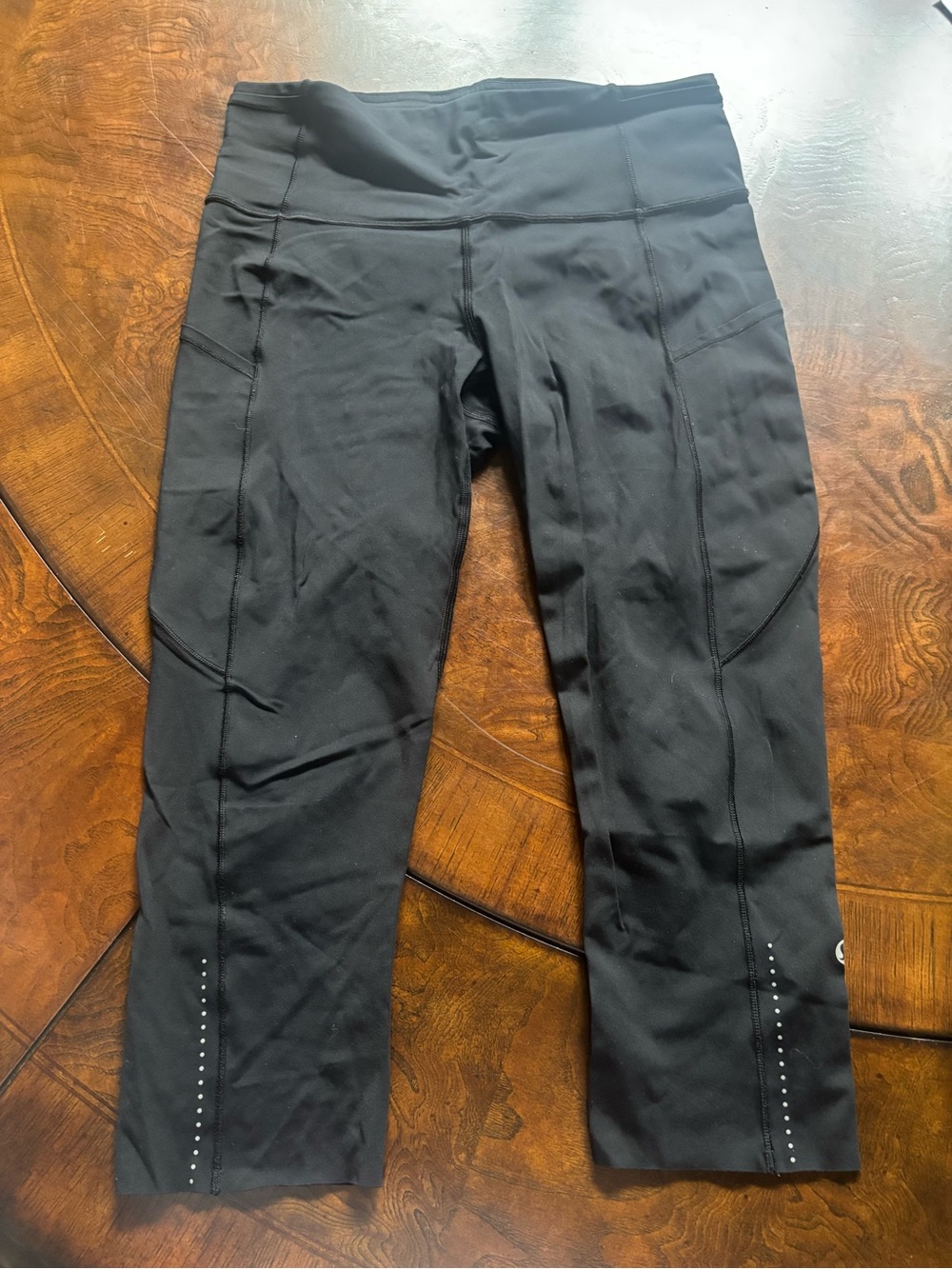 lululemon athletica Black Cropped Performance Leggings 19”